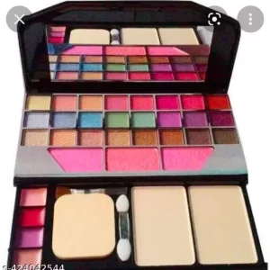ELFERA TYA 6155 Eyeshadow Palette And Makeup