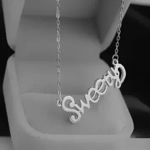 Valentine Sweety Name Letter Locket Necklace Chain For Girlfriend Girls