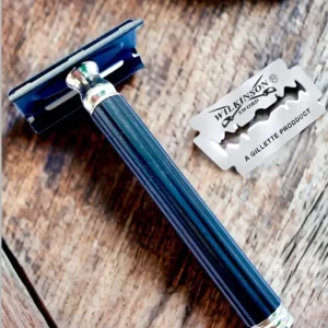 Black Stainless Steel Premium Quality Shaving Razor With Blade For Men