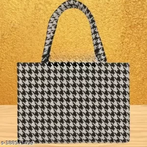 Trendy Zakat Canvas Handbag For Girls And Ladies For Casual Use