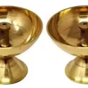 Homown Decor Traditional Brass Diya | Pooja Oil Lamp Puja Room Brass Diya for Puja Akhand Jyot Diya for Pooja || Heavy Base Aarti Diya || Deepak for Puja Diwali Gift Item Set of 2