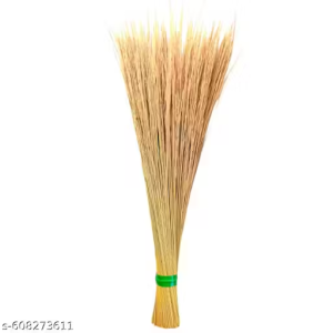 Traditional broom for indoor outer cleaning