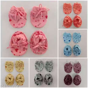 Unisex Newborn Baby Mittens and Booties Combo with Hand Mittens (Gloves) (3 Pair) and Leg Booties (Socks) (3 Pair), 0 to 3 Months, Pure Hosiery Soft Fabric Random Print