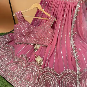 Women Heavy Lehenga Choli