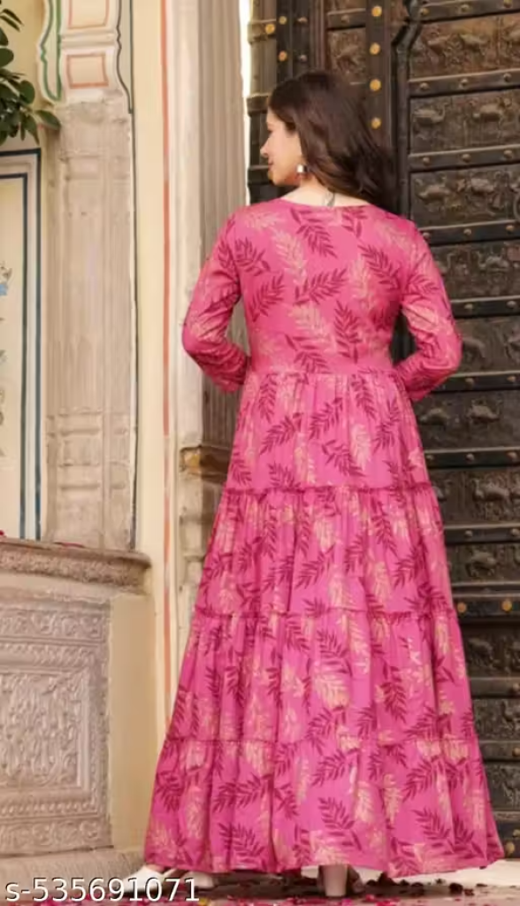 Inaaya Elegant Women Gowns